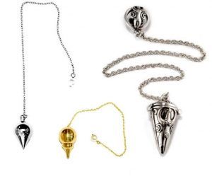 El material del péndulo: Péndulos de metal (1)